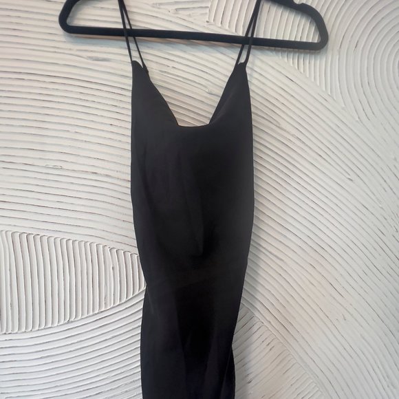 NWT Dynamite Black Ruched Dress - Picture 2 of 3